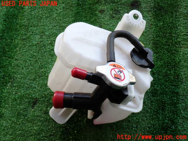 2UPJ-34112410]カローラ クロス ハイブリッド(ZVG16)ラジエータータンク 中古_m0001.jpg