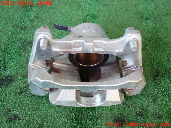 2UPJ-34114085]カローラ クロス ハイブリッド(ZVG16)左フロントキャリパー 中古_m0003.jpg
