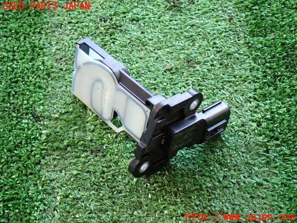 2UPJ-34116320]カローラ クロス ハイブリッド(ZVG16)エアフロメーター 中古_m0001.jpg