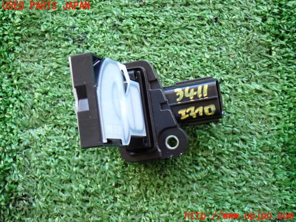 2UPJ-34116320]カローラ クロス ハイブリッド(ZVG16)エアフロメーター 中古_m0002.jpg
