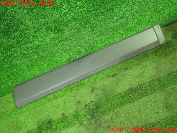 1UPJ-34121232]シボレー・キャプティバ(型式不明)右前ドアパネル 中古_m0001.jpg