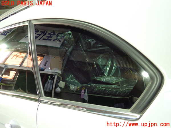 1UPJ-34121382]シボレー・キャプティバ(型式不明)左クォーターガラス 中古_m0001.jpg