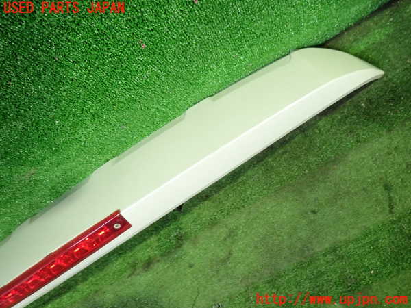 1UPJ-34121520]シボレー・キャプティバ(型式不明)リアスポイラー 中古_m0002.jpg