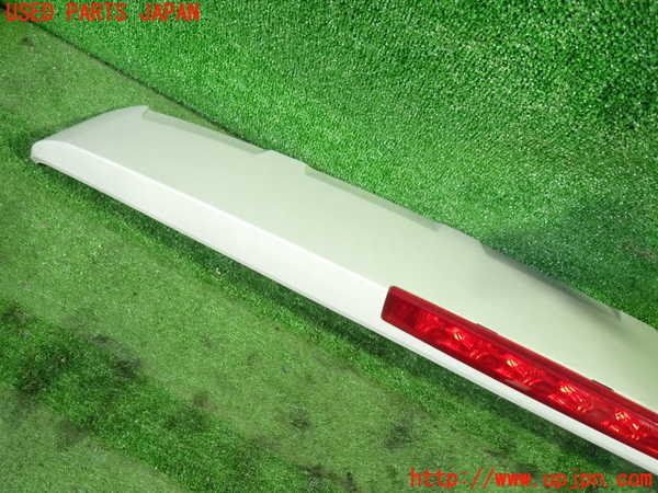 1UPJ-34121520]シボレー・キャプティバ(型式不明)リアスポイラー 中古_m0003.jpg