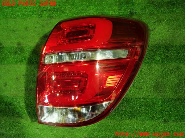1UPJ-34121530]シボレー・キャプティバ(型式不明)右テールランプ 中古_m0001.jpg
