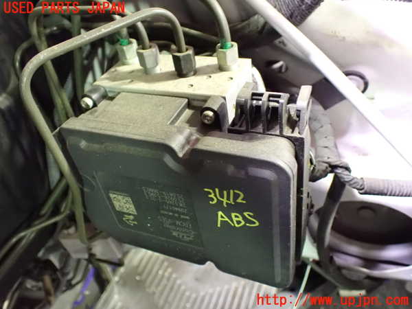 1UPJ-34124040]シボレー・キャプティバ(型式不明)ABSアクチュエーター 中古_m0001.jpg