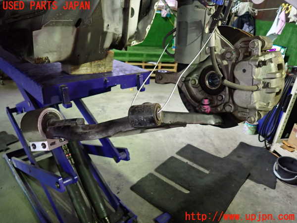 1UPJ-34124295]シボレー・キャプティバ(型式不明)左フロントナックルハブ 中古_m0002.jpg