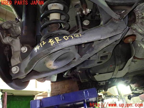 1UPJ-34125227]シボレー・キャプティバ(型式不明)左リアロアアーム2 中古_m0001.jpg