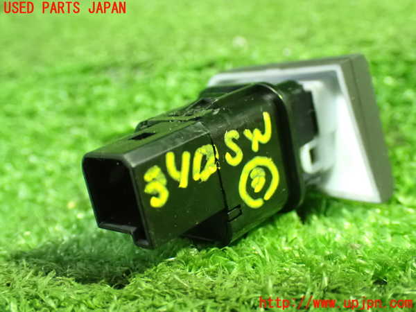 1UPJ-34126308]シボレー・キャプティバ(型式不明)スイッチ3 中古_m0002.jpg