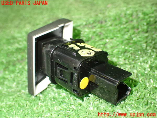 1UPJ-34126311]シボレー・キャプティバ(型式不明)スイッチ6 中古_m0002.jpg