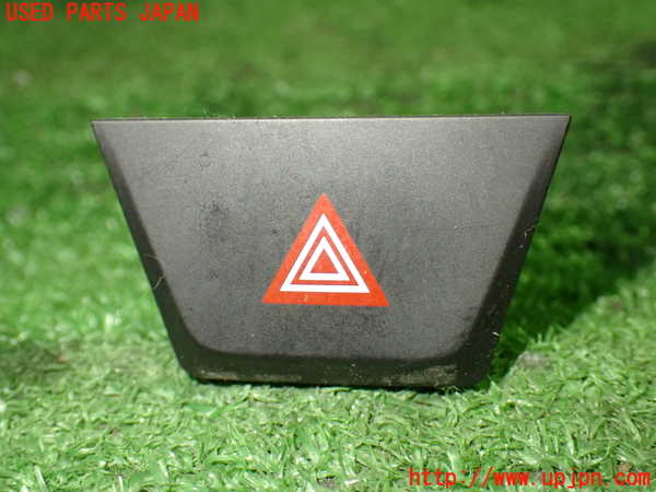 1UPJ-34126290]シボレー・キャプティバ(型式不明)ハザードスイッチ 中古_m0001.jpg