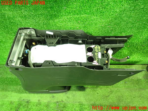 1UPJ-34127540]シボレー・キャプティバ(型式不明)センターコンソール 中古_m0005.jpg