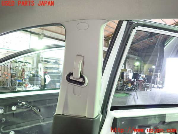 1UPJ-34127665]シボレー・キャプティバ(型式不明)右センターピラートリム 中古_m0002.jpg