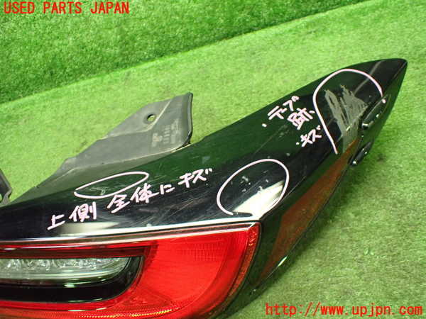 1UPJ-34131530]GR86(BRZ)(ZN8)右テールランプ 中古_m0002.jpg