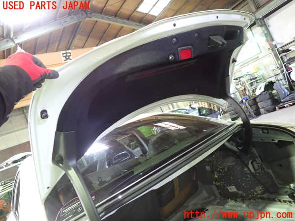 1UPJ-34151500]ベンツ CLA180 C117(117342)トランク 中古_m0003.jpg