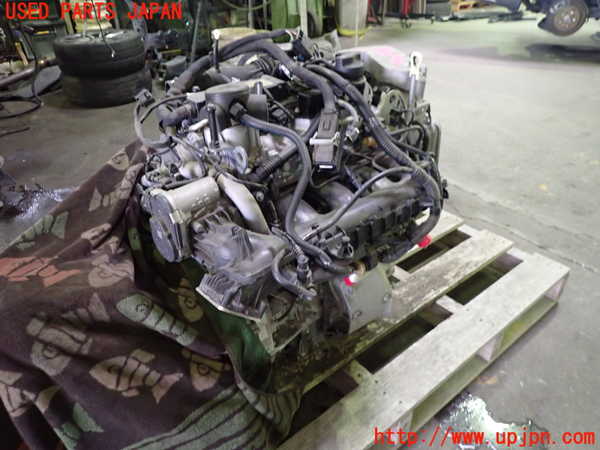 1UPJ-34152010]ベンツ CLA180 C117(117342)エンジン 270 中古_m0002.jpg