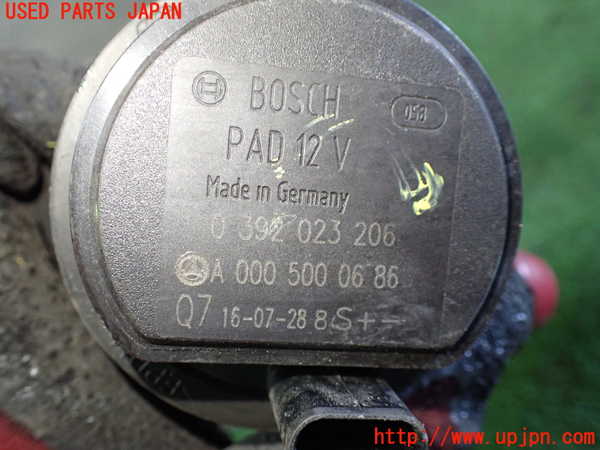 1UPJ-34152110]ベンツ CLA180 C117(117342)ウォーターポンプ 中古_m0004.jpg