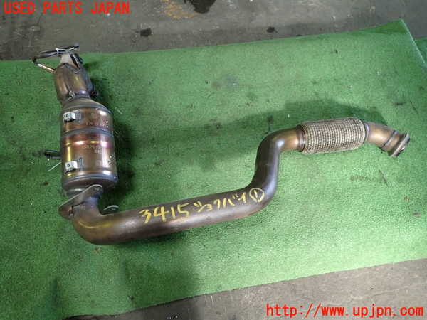 1UPJ-34152661]ベンツ CLA180 C117(117342)触媒1 中古_m0001.jpg