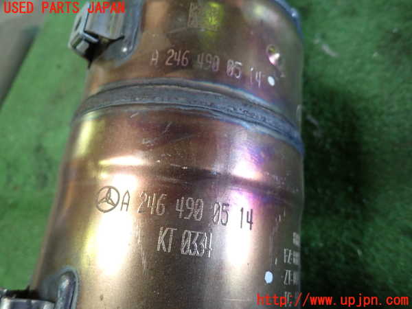 1UPJ-34152661]ベンツ CLA180 C117(117342)触媒1 中古_m0002.jpg