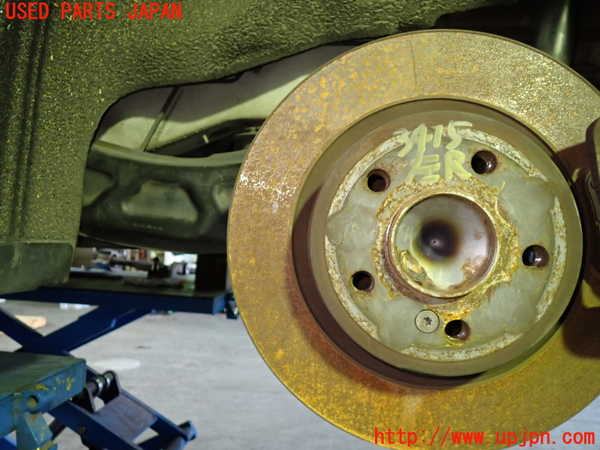 1UPJ-34154305]ベンツ CLA180 C117(117342)左リアナックルハブ 中古_m0003.jpg