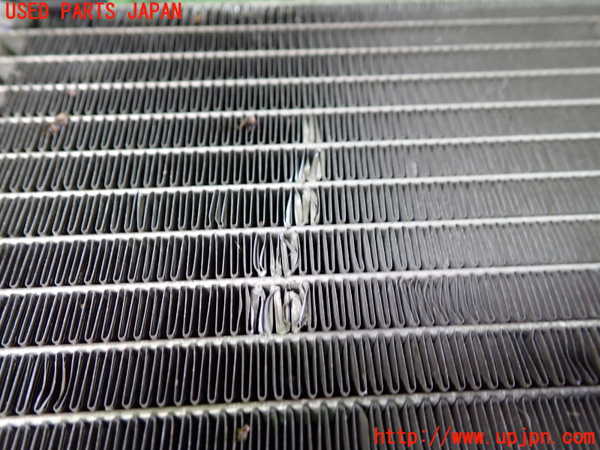 5UPJ-34156031]ベンツ CLA180 C117(117342)エアコンコンデンサー1 中古_m0002.jpg