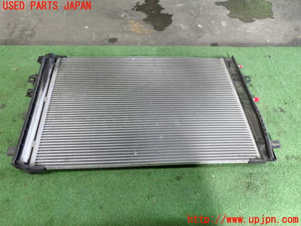 5UPJ-34156031]ベンツ CLA180 C117(117342)エアコンコンデンサー1 中古_m0004.jpg