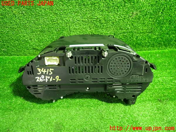 1UPJ-34156170]ベンツ CLA180 C117(117342)スピードメーター 中古_m0003.jpg