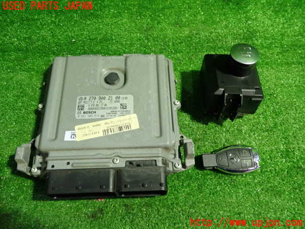 5UPJ-34156110]ベンツ CLA180 C117(117342)エンジンコンピューター 中古_m0001.jpg