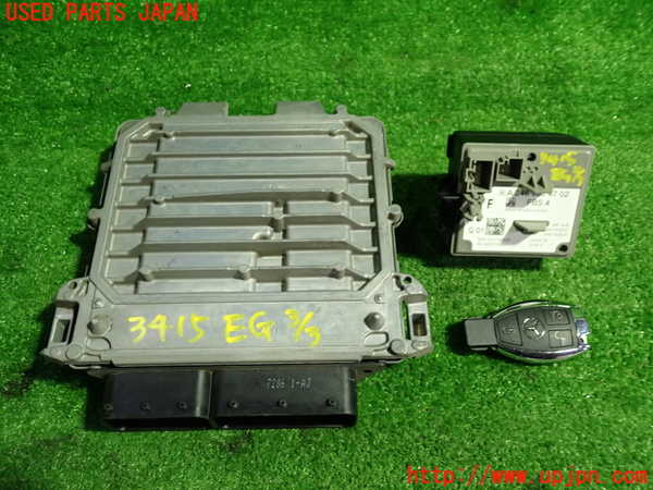 5UPJ-34156110]ベンツ CLA180 C117(117342)エンジンコンピューター 中古_m0004.jpg
