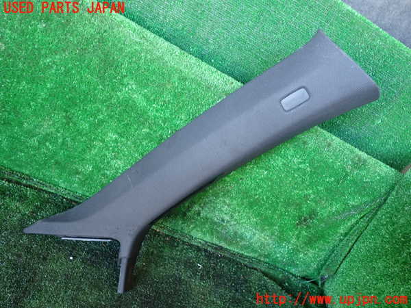 1UPJ-34167655]アウディ・TT クーペ(FVCHH)右フロントピラートリム 中古_m0001.jpg