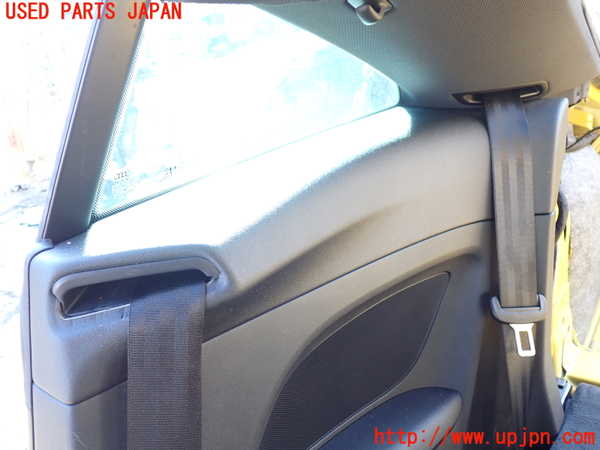 1UPJ-34167675]アウディ・TT クーペ(FVCHH)右リアピラートリム 中古_m0002.jpg