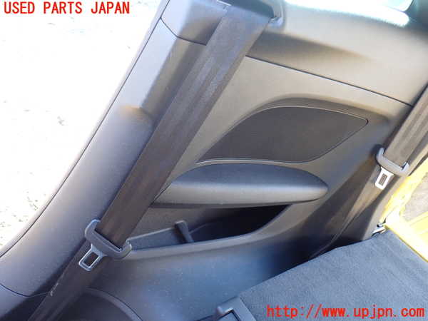 1UPJ-34167675]アウディ・TT クーペ(FVCHH)右リアピラートリム 中古_m0003.jpg