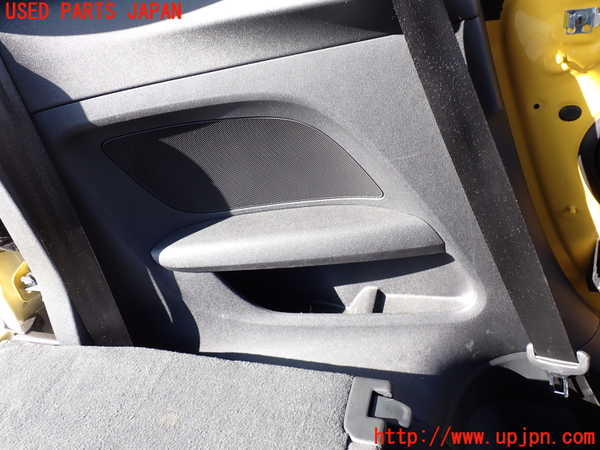 1UPJ-34167680]アウディ・TT クーペ(FVCHH)左リアピラートリム 中古_m0003.jpg