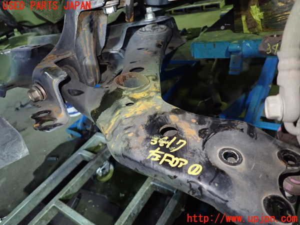 1UPJ-34175186]ハリアー(ZSU60W)左フロントロアアーム1 中古_m0001.jpg