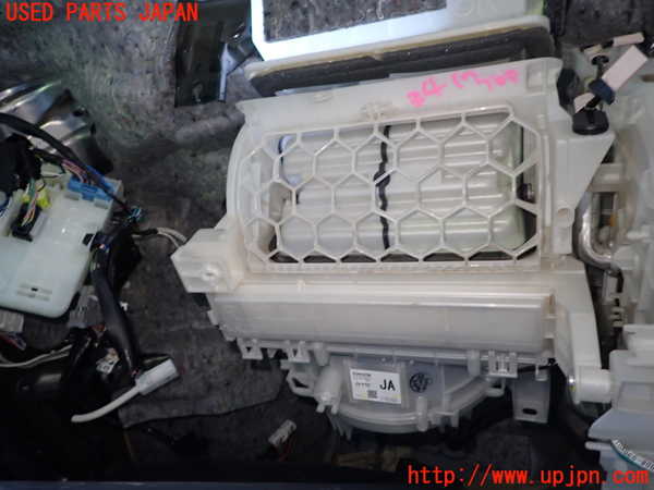 1UPJ-34176095]ハリアー(ZSU60W)ブロアファン(ブロアーファン) 中古_m0001.jpg