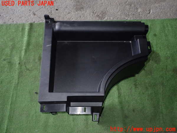 1UPJ-34177841]ハリアー(ZSU60W)小物入れ1 中古_m0001.jpg