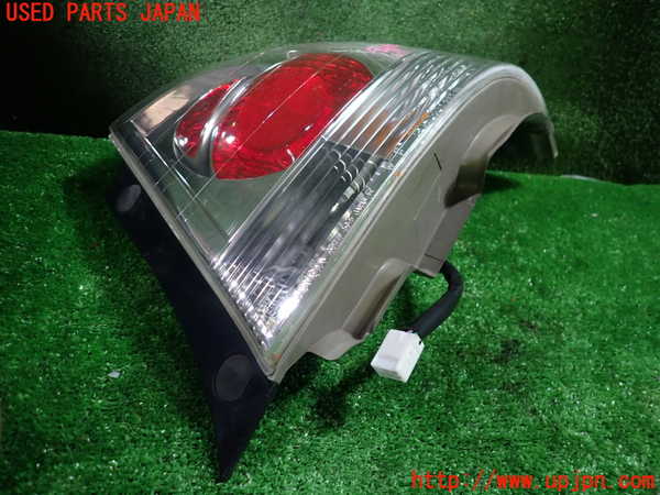 1UPJ-34181530]アルテッツァ(SXE10)右テールランプ 中古_m0003.jpg