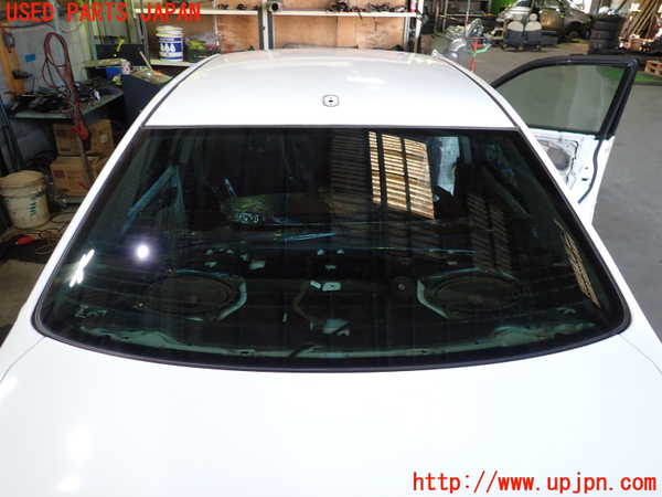 1UPJ-34181560]アルテッツァ(SXE10)リアガラス 中古_m0001.jpg