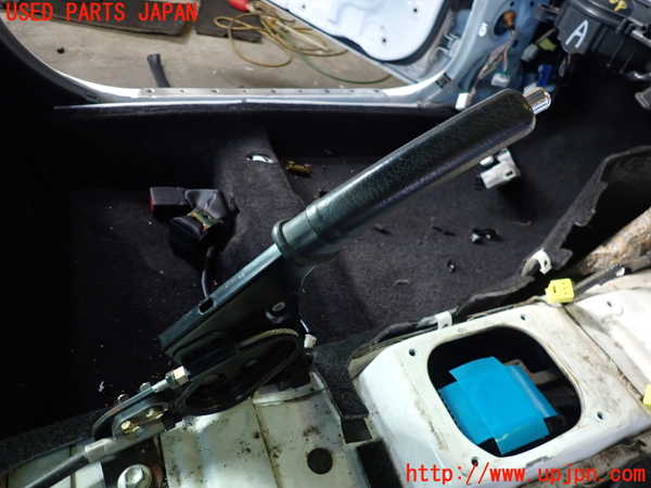 1UPJ-34187550]アルテッツァ(SXE10)サイドブレーキレバー 中古_m0001.jpg