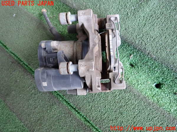 2UPJ-34194095]VW ゴルフ(AUCJZ)左リアキャリパー 中古_m0003.jpg