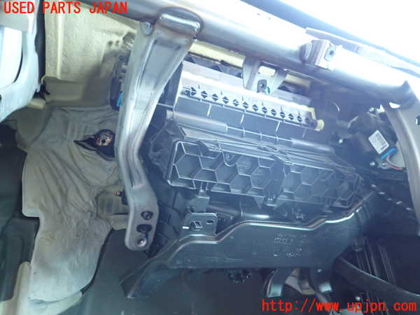 2UPJ-34196081]VW ゴルフ(AUCJZ)エバポレーター1 中古_m0003.jpg