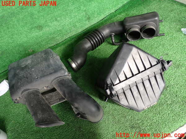 2UPJ-34212560]アルシオーネ SVX(CXD)エアクリーナーボックス 中古_m0001.jpg