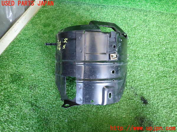 2UPJ-34221140]VW ニュービートル(9CAWU)右ヘッドライトリム 中古_m0004.jpg