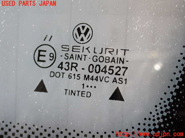 2UPJ-34221195]VW ニュービートル(9CAWU)フロントガラス (43R-004527) 中古_m0002.jpg