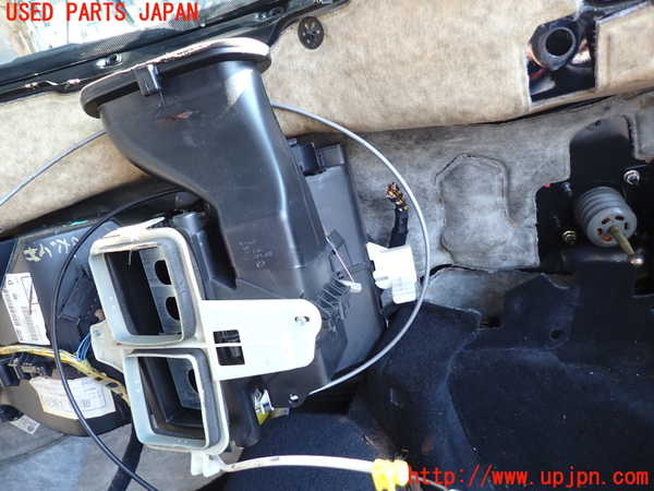 2UPJ-34226081]VW ニュービートル(9CAWU)エバポレーター1 中古_m0002.jpg