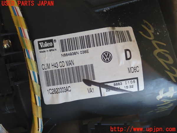 2UPJ-34226081]VW ニュービートル(9CAWU)エバポレーター1 中古_m0004.jpg