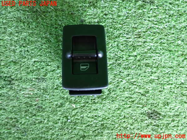 2UPJ-34226245]VW ニュービートル(9CAWU)左前パワーウィンドウスイッチ 中古_m0001.jpg