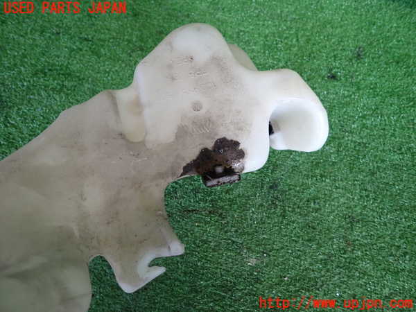 2UPJ-34226791]VW ニュービートル(9CAWU)ウォッシャータンク1 中古_m0004.jpg