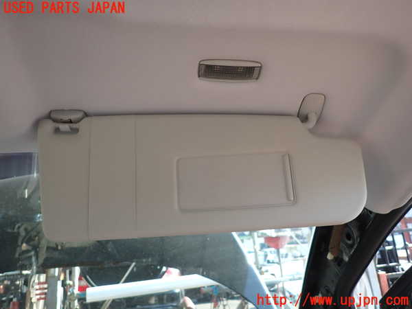 2UPJ-34227625]VW ニュービートル(9CAWU)室内サンバイザー右側 中古_m0002.jpg