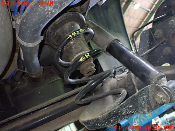 1UPJ-34245100]フィアット・500(31209)右リアスプリング 中古_m0001.jpg